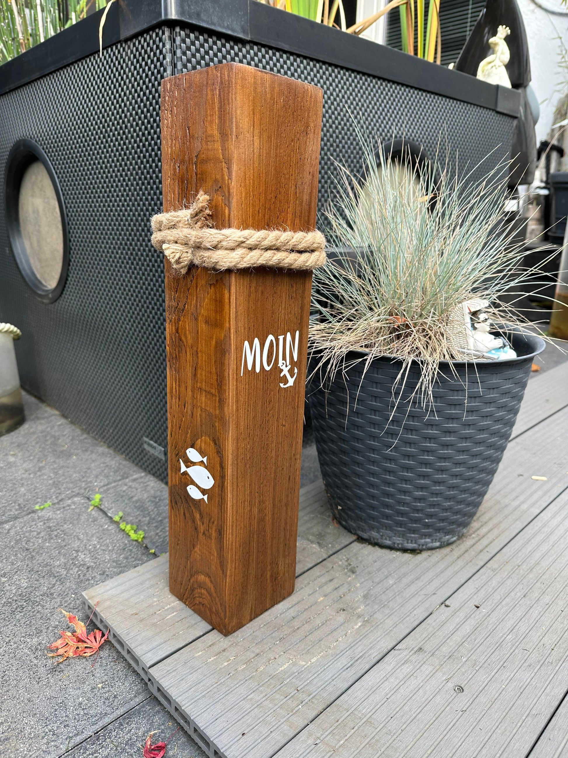 Ankerplatz Moin nußbraun Dekosäule Poller Holz Anker Stele Dalben Gartendeko maritim Heimathafen