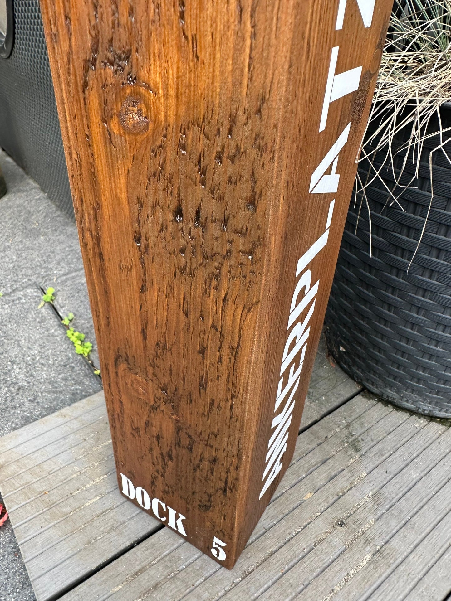 Ankerplatz Moin nußbraun Dekosäule Poller Holz Anker Stele Dalben Gartendeko maritim Heimathafen