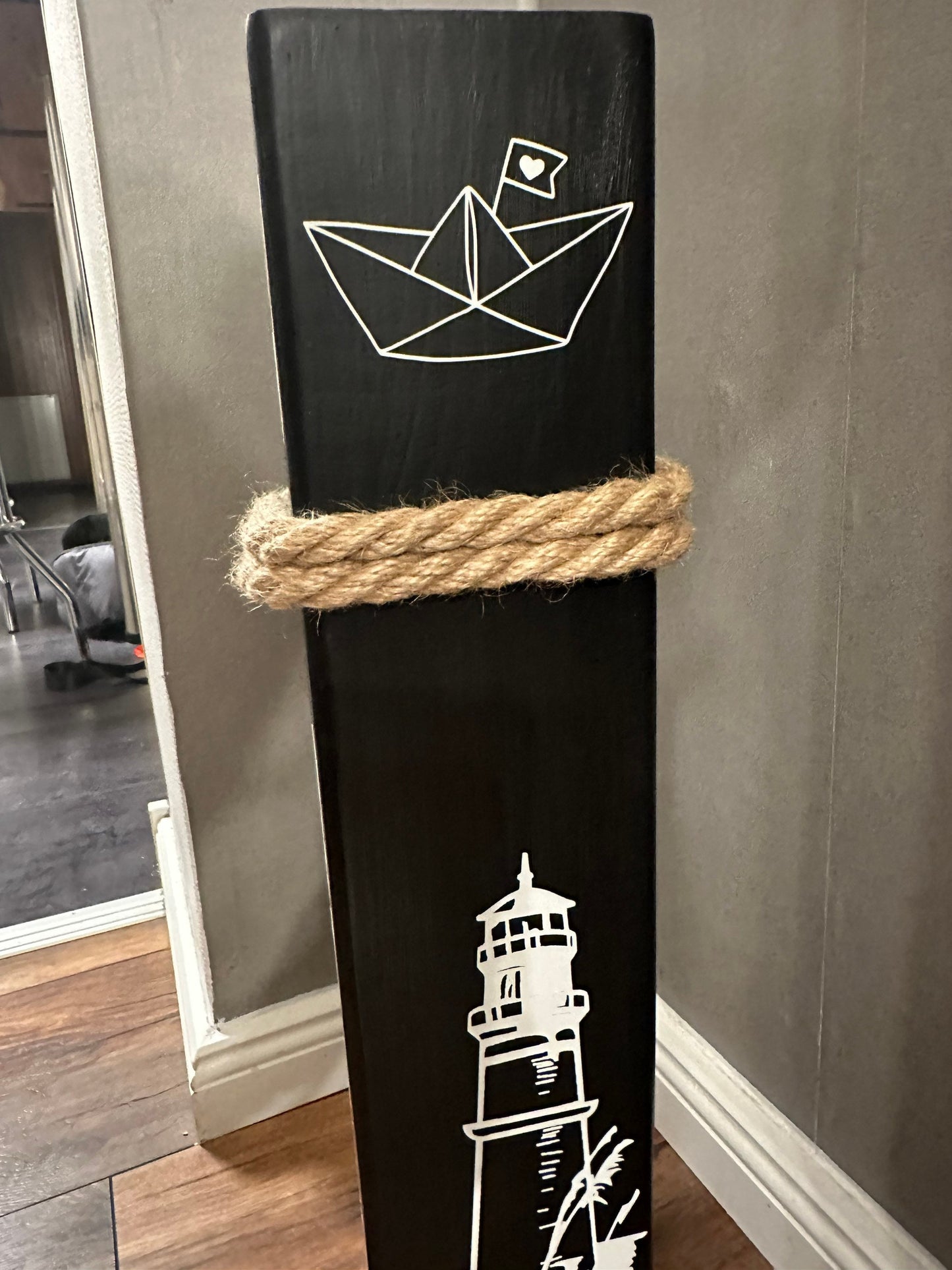Ankerplatz Poller Dekosäule schwarz weiß Windrose Kompass Poller Holz Anker Stele Dalben Gartendeko maritim Heimathafen Balken Holzdeko